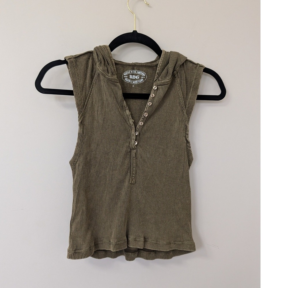 BDG Urban Outfitters Olive Green Ribbed Henley Sleeveless Hoodie Top Sleaze